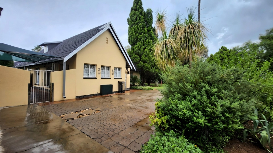 3 Bedroom Property for Sale in Stilfontein Ext 4 North West